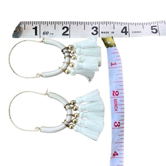 🌴 White Tassel Drop Earrings – Gold Hoop Boho Style 3.75” - Picture 5 of 8